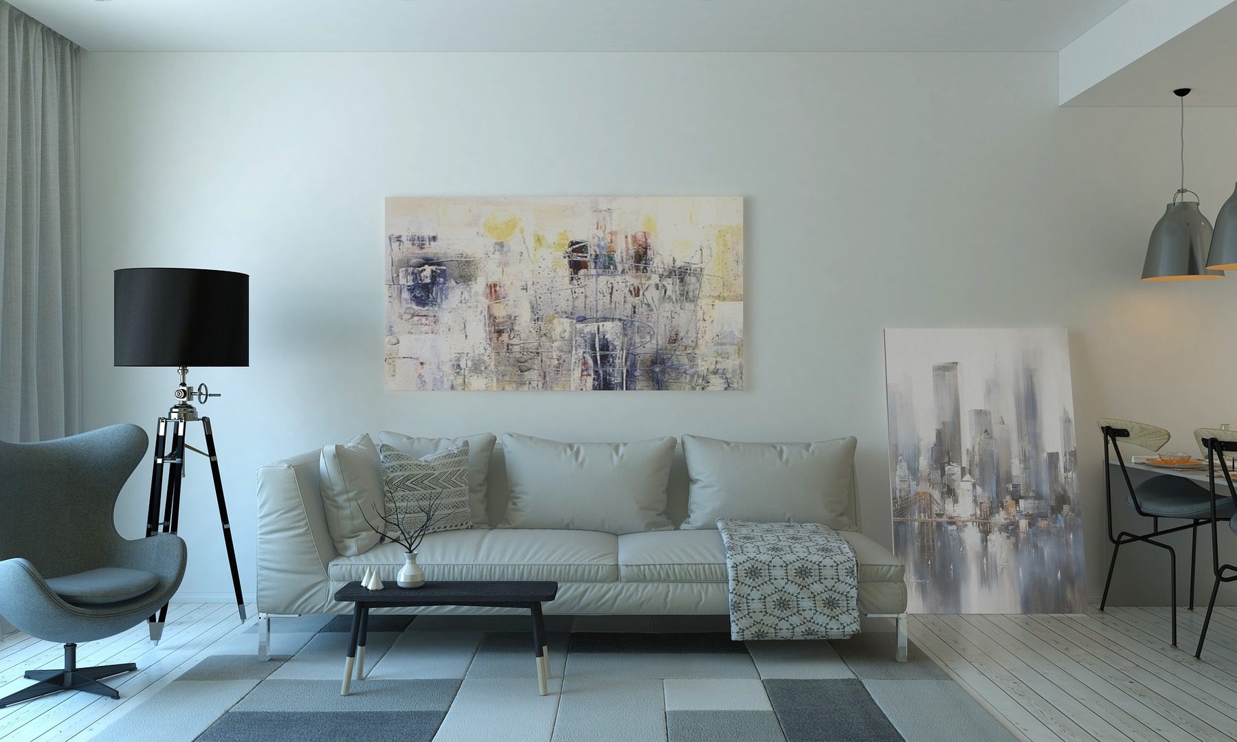 Helle Farben und funktionale Möbel sorgen in kleinen Räumen für eine Wohlfühlatmosphäre.