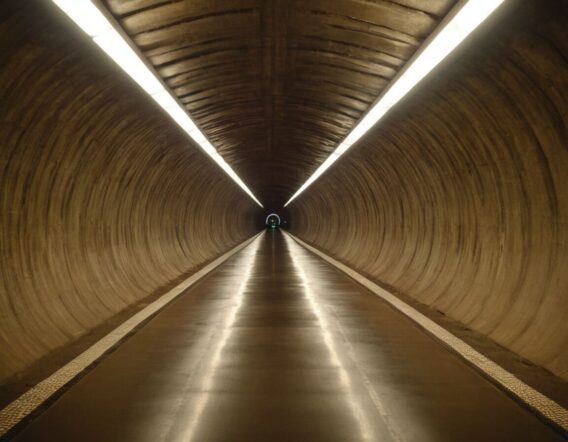 Längster Tunnel der Welt: Technische Meisterwerke und ihre Herausforderungen